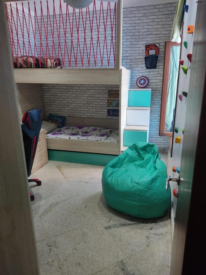 Linda Casa Com Piscina Em Interlagos Vila Velha Es Βίλα Εξωτερικό φωτογραφία