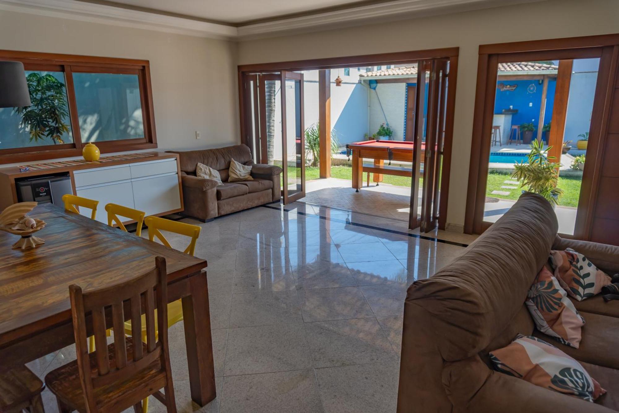 Linda Casa Com Piscina Em Interlagos Vila Velha Es Βίλα Εξωτερικό φωτογραφία