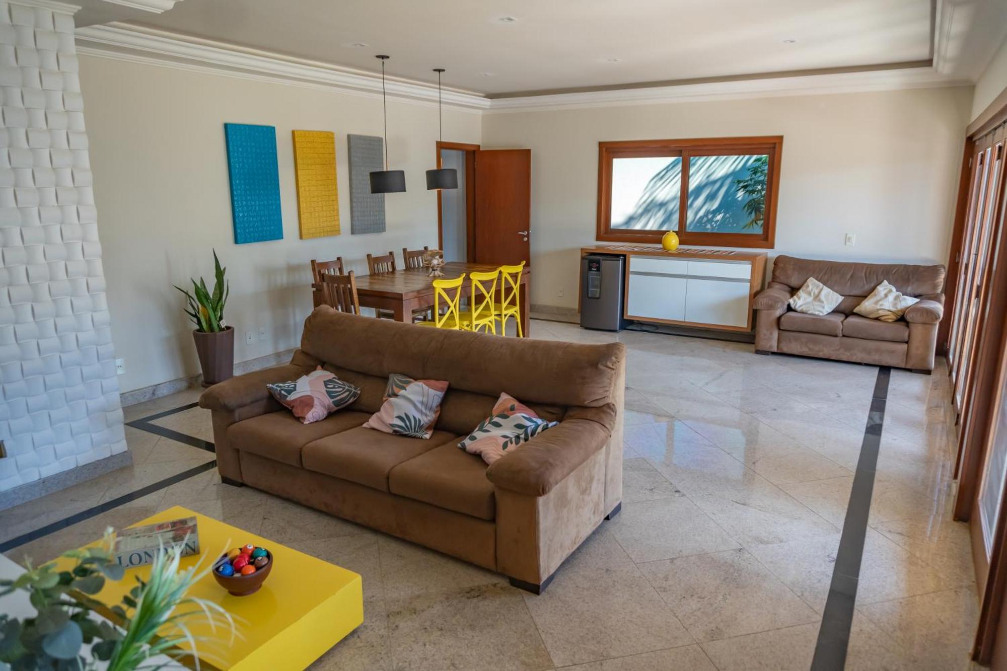 Linda Casa Com Piscina Em Interlagos Vila Velha Es Βίλα Εξωτερικό φωτογραφία