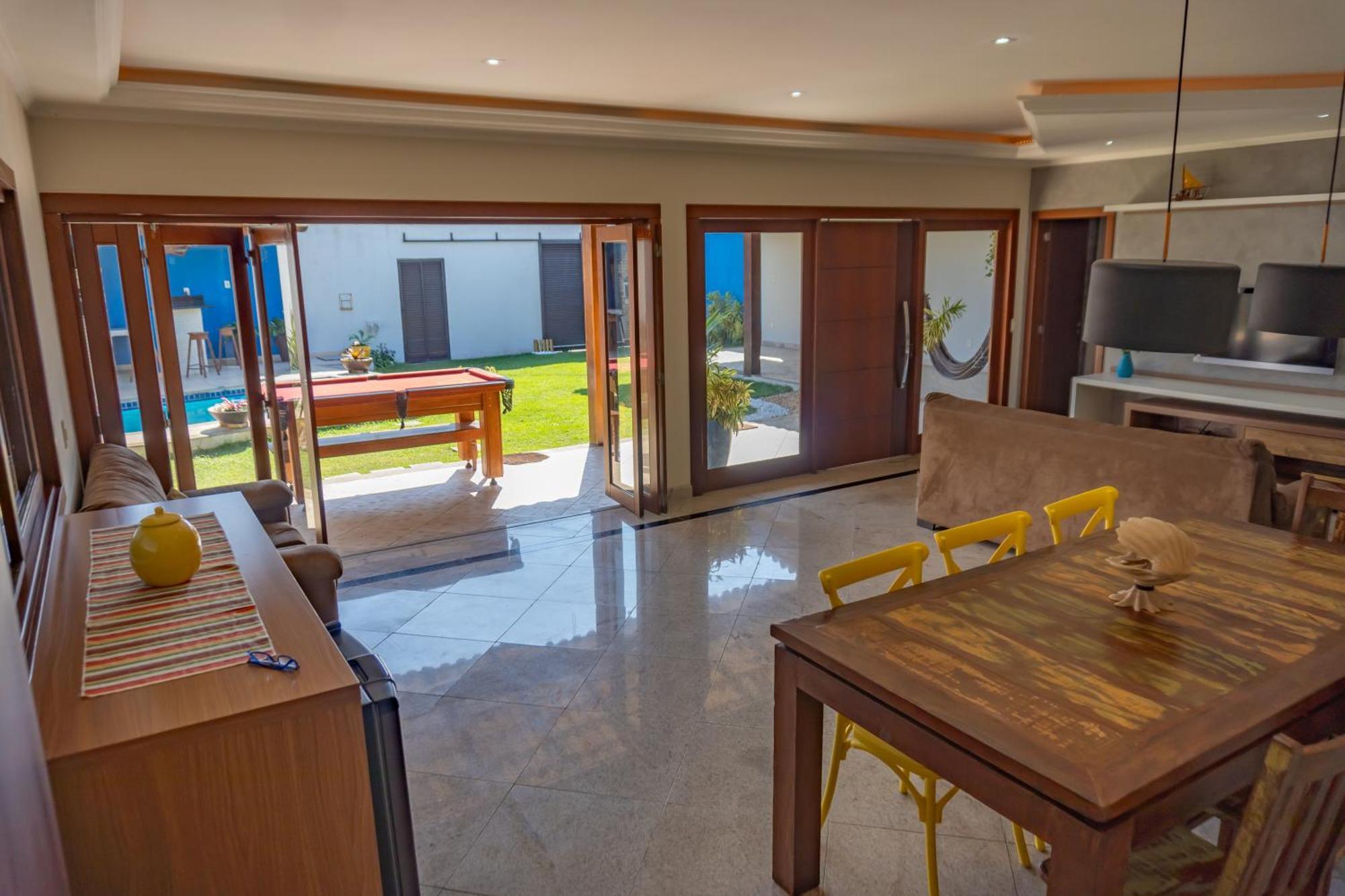 Linda Casa Com Piscina Em Interlagos Vila Velha Es Βίλα Εξωτερικό φωτογραφία