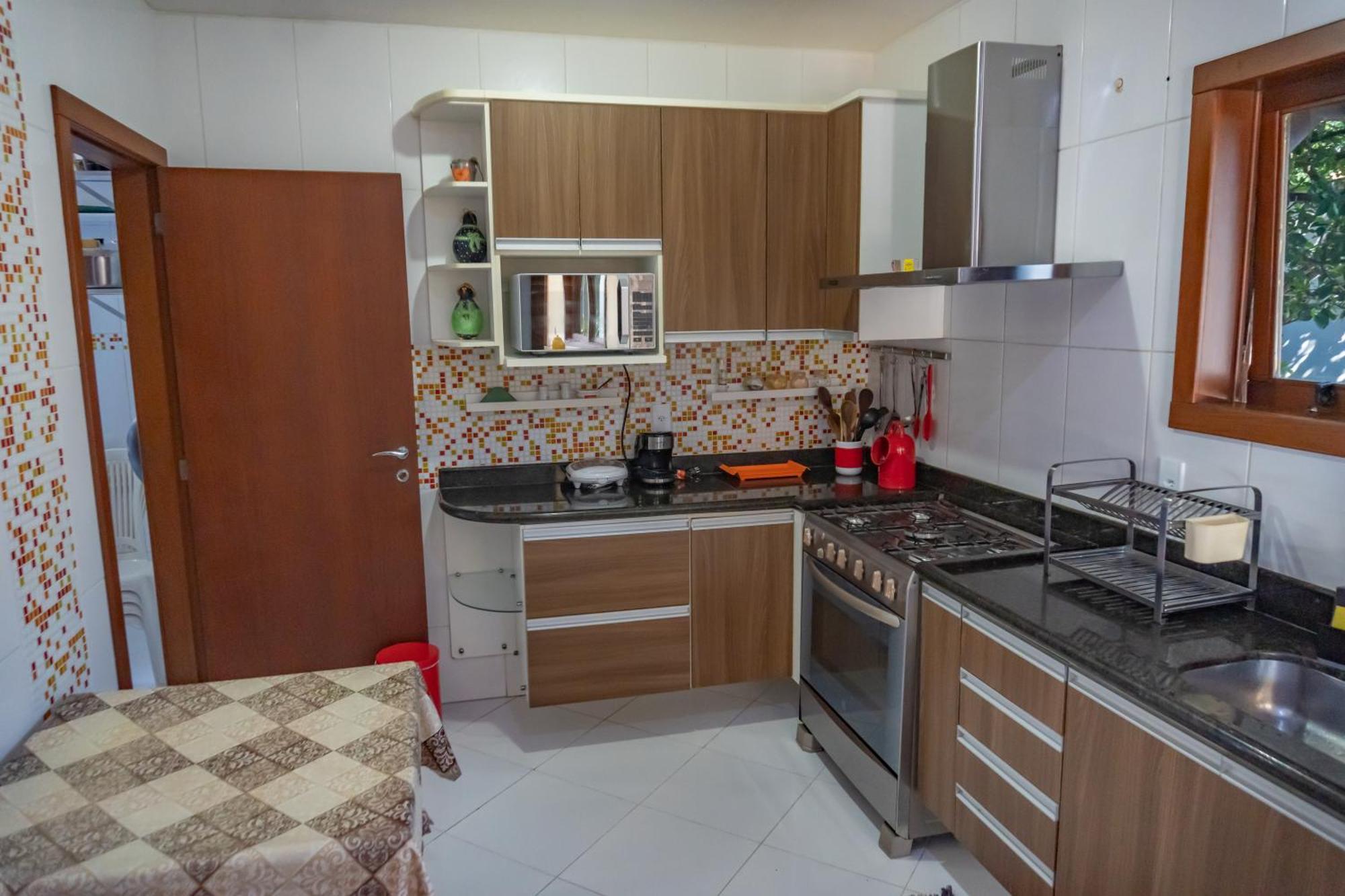 Linda Casa Com Piscina Em Interlagos Vila Velha Es Βίλα Εξωτερικό φωτογραφία